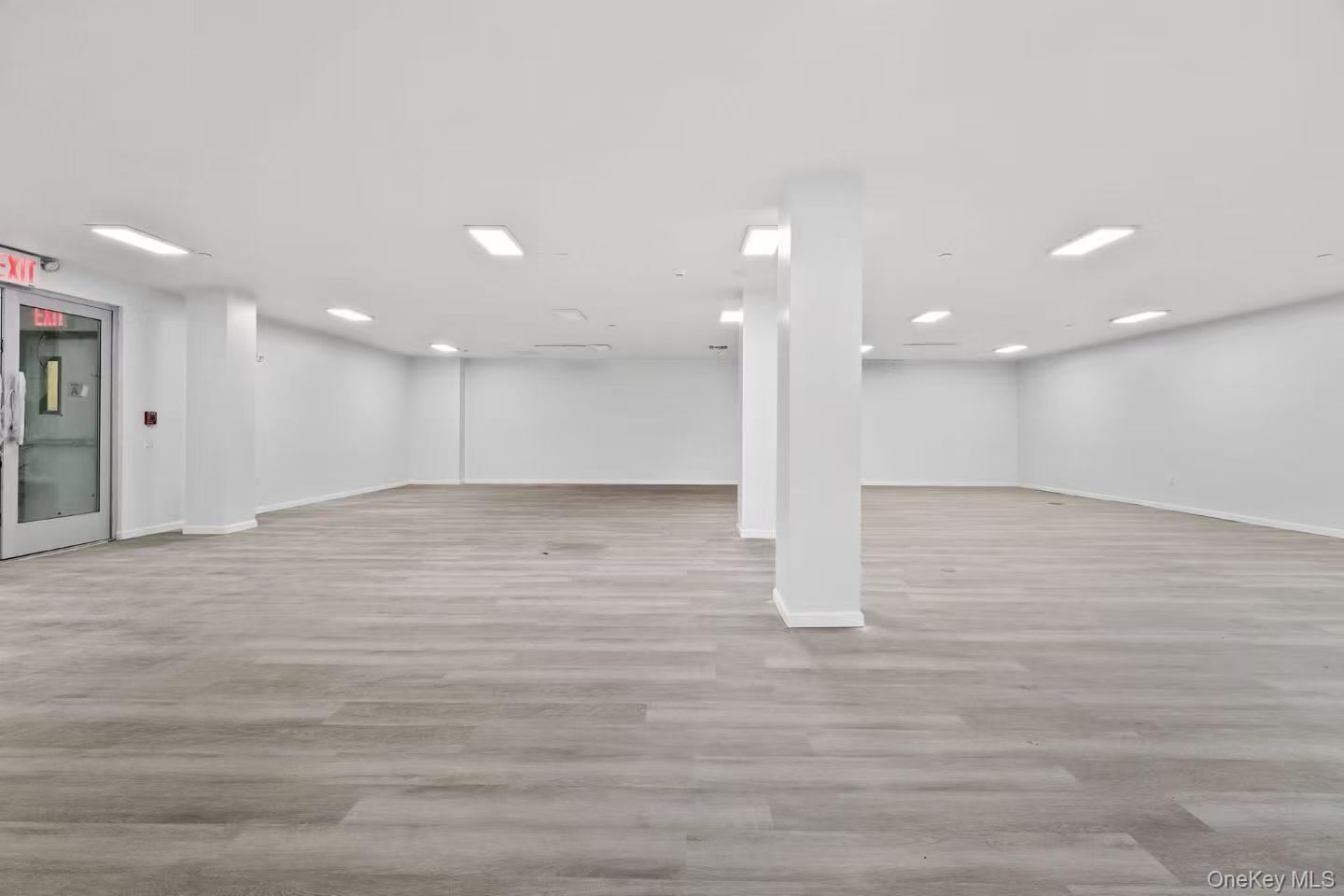 13119 Fowler Avenue CF1