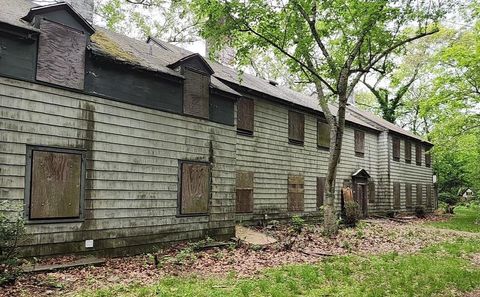 168 Chichester Road Huntington NY 11743