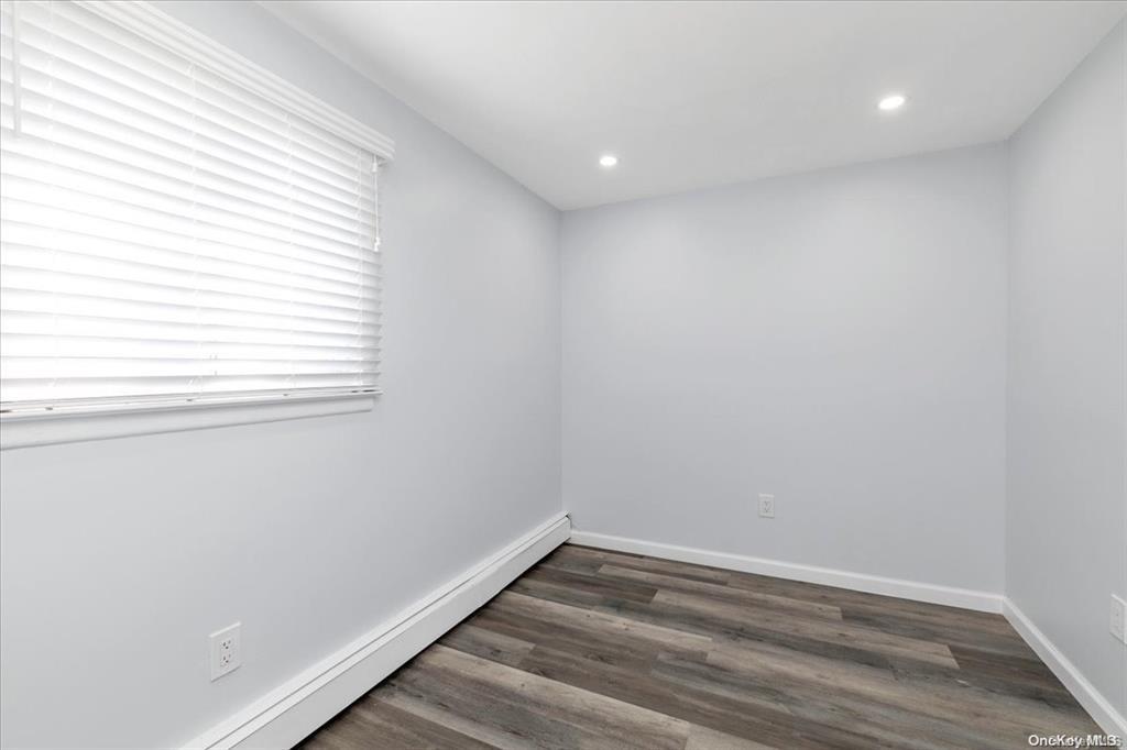 117 Bennett Avenue, Hempstead, New York image 17
