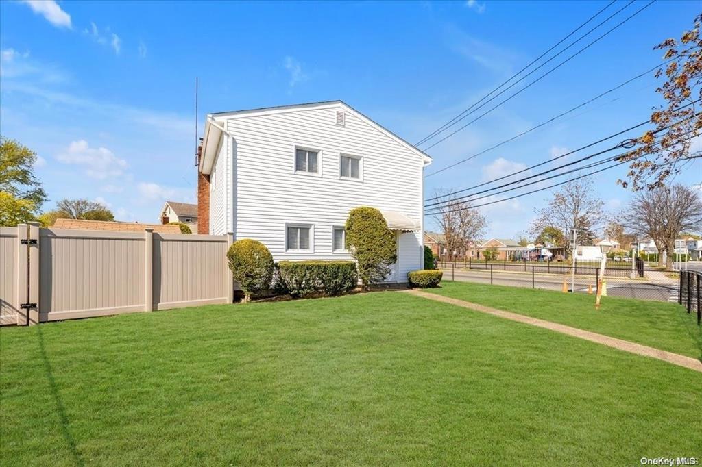 117 Bennett Avenue, Hempstead, New York image 3