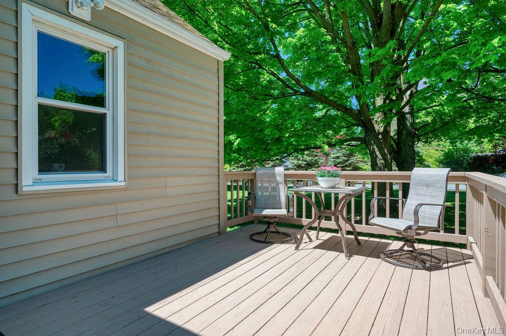 6 Winterberry Road