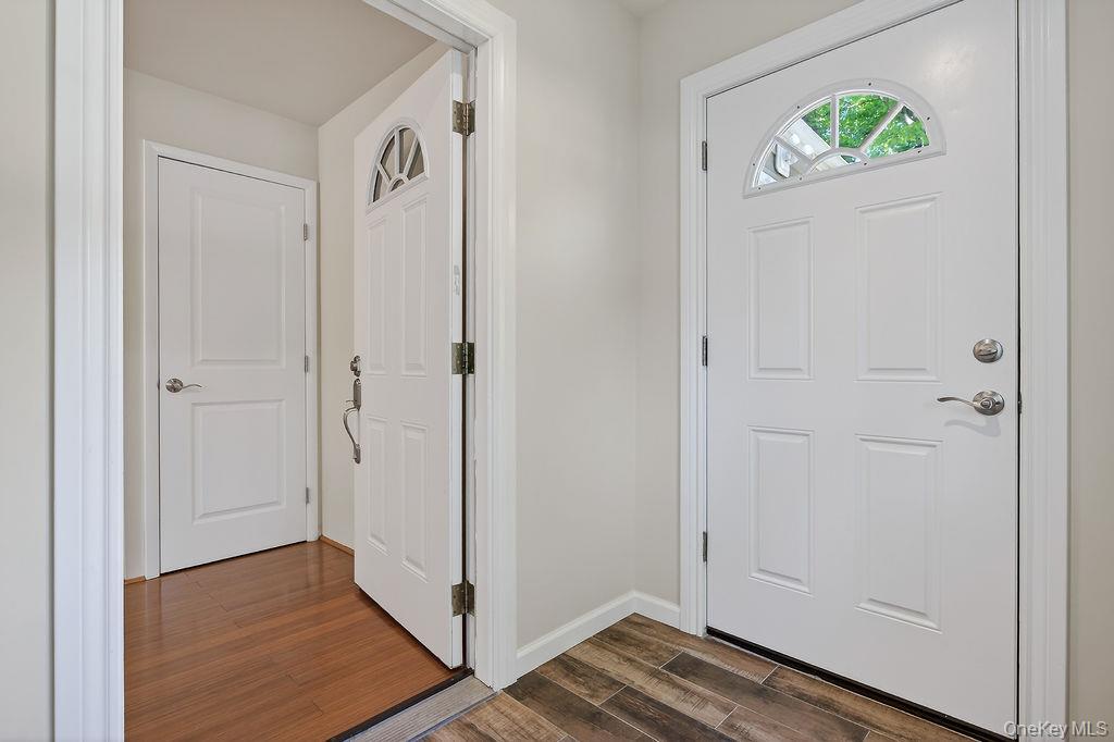 6 Winterberry Road
