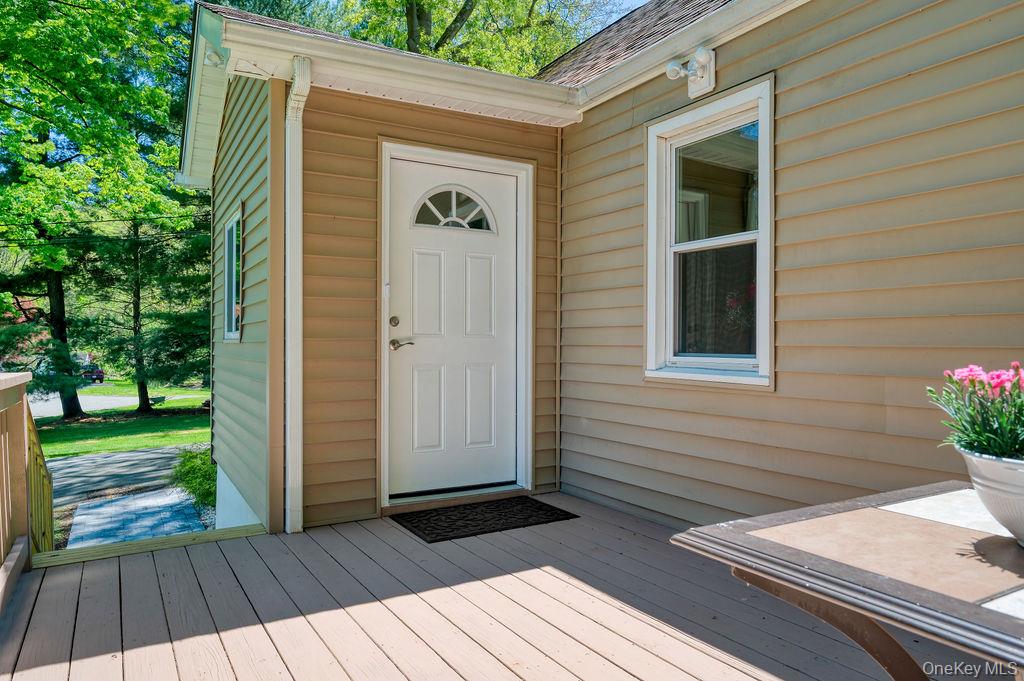 6 Winterberry Road