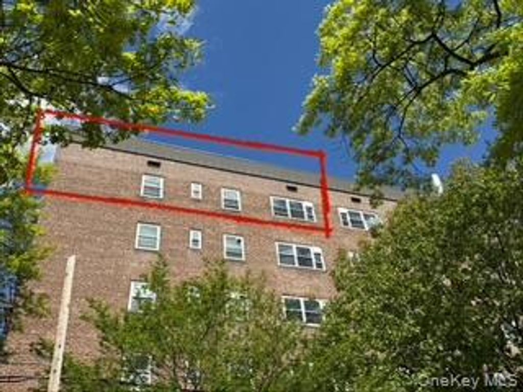 Photo of 43-57 Union Street #6H, Flushing, NY 11355 (MLS # 994323)