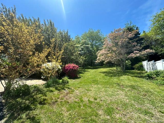 405 Saltaire Way