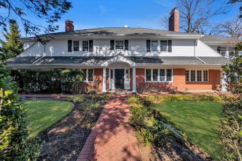 768 Plandome Road Manhasset NY 11030