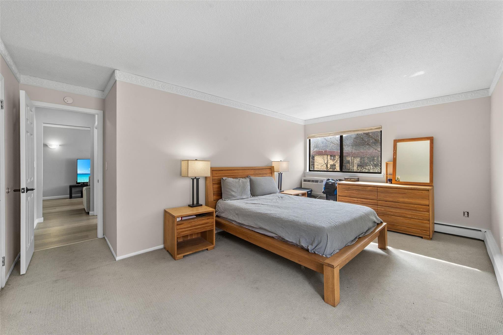 1 Granada Crescent #8, White Plains, New York image 21