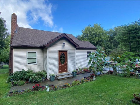 Homes For Sale - 123 Greenwood Drive<br/> Fishkill, NY 12508