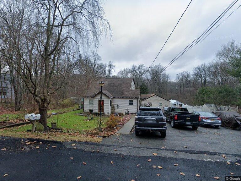 123 Greenwood Drive, Fishkill, New York image 5