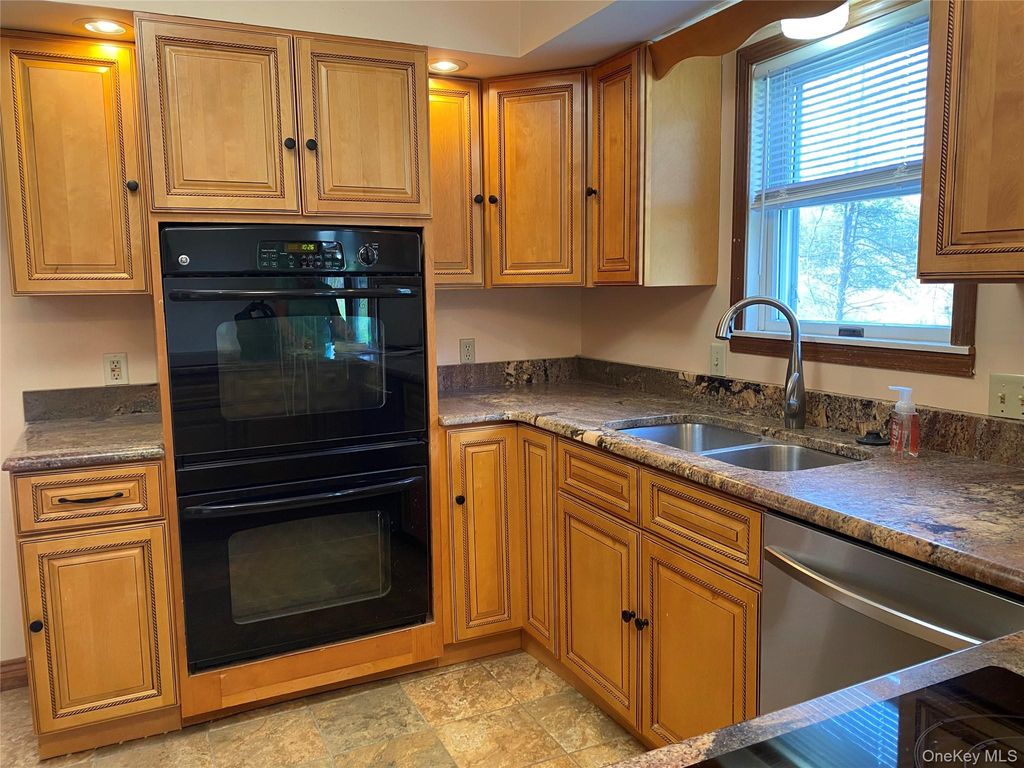 Photo of 71 Four Corners Road, Warwick, NY 10990 (MLS # 985259)