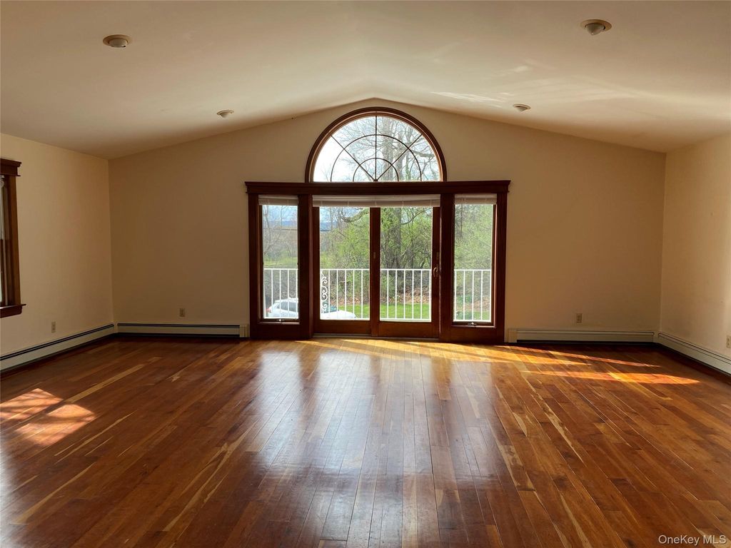 Photo of 71 Four Corners Road, Warwick, NY 10990 (MLS # 985259)