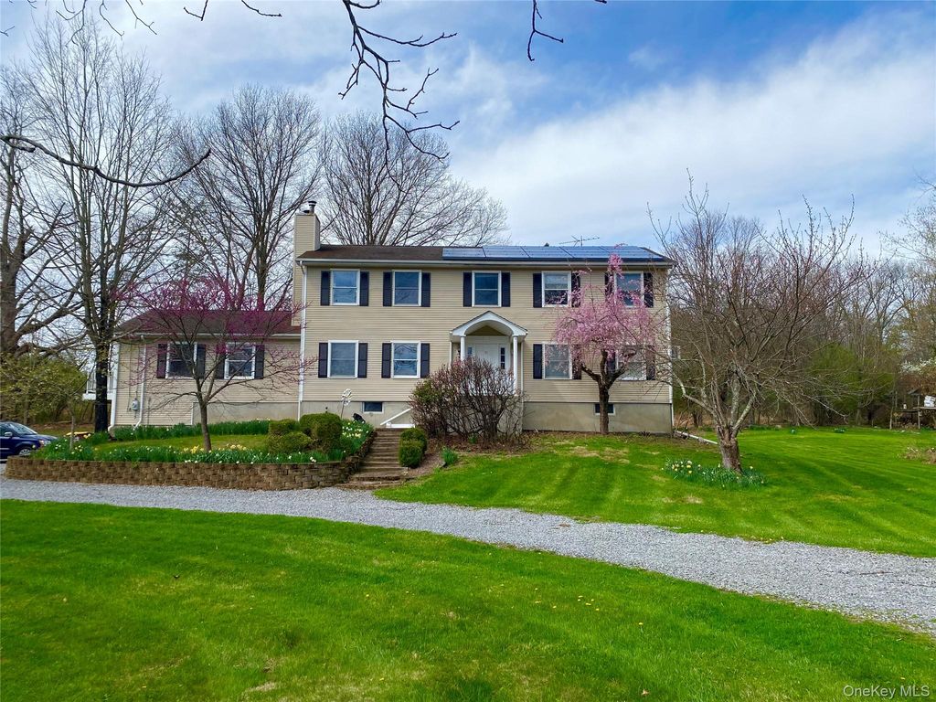 Photo of 71 Four Corners Road, Warwick, NY 10990 (MLS # 985259)