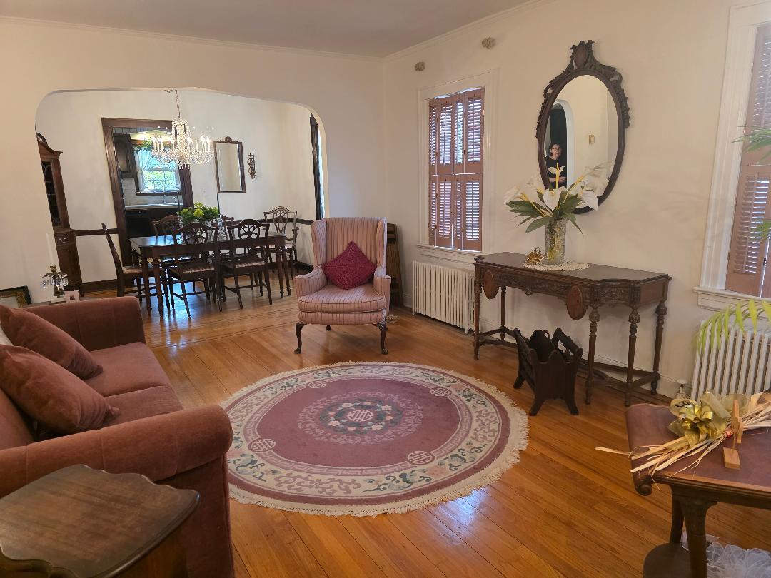 1041 Russell Street, Franklin Square, New York image 3