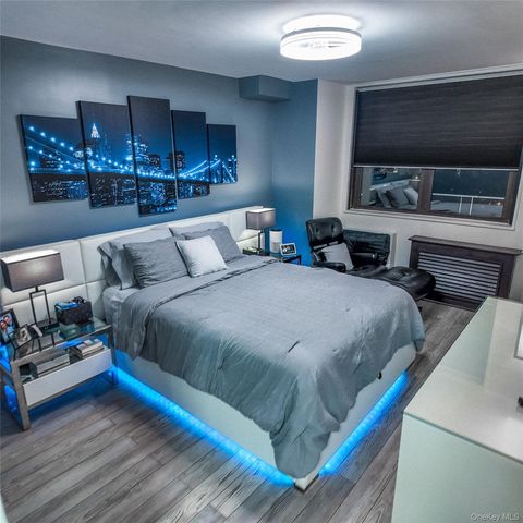 1966 Newbold Avenue 904 Bronx NY 10472