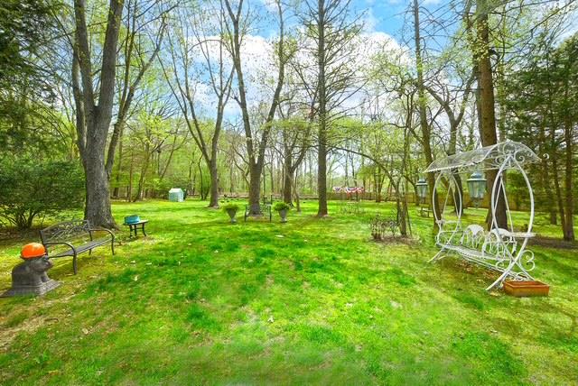 2 Glen Hill Court, Dix Hills, New York image 25