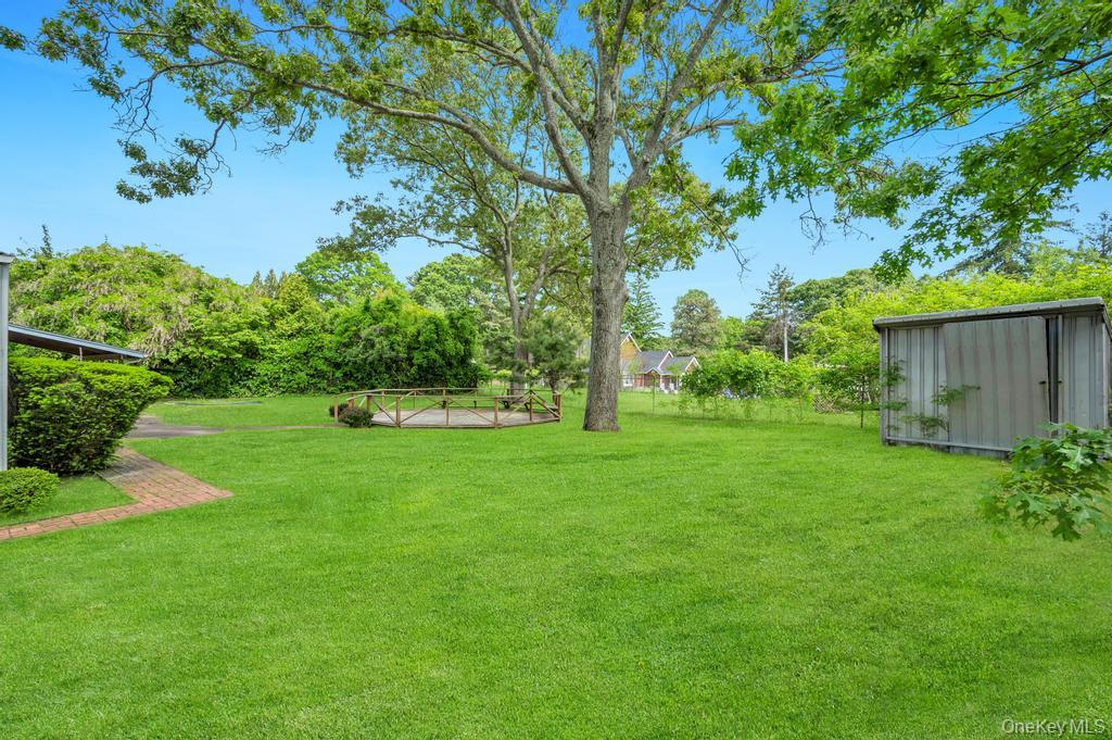 32 Chatham Woods Drive