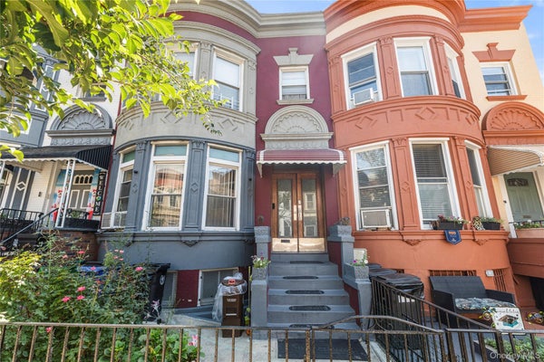 1052 LINCOLN PL, BROOKLYN, NY 11213 - Image bd64e568b036d2a8cf1827fcdba0eac5/2568479321