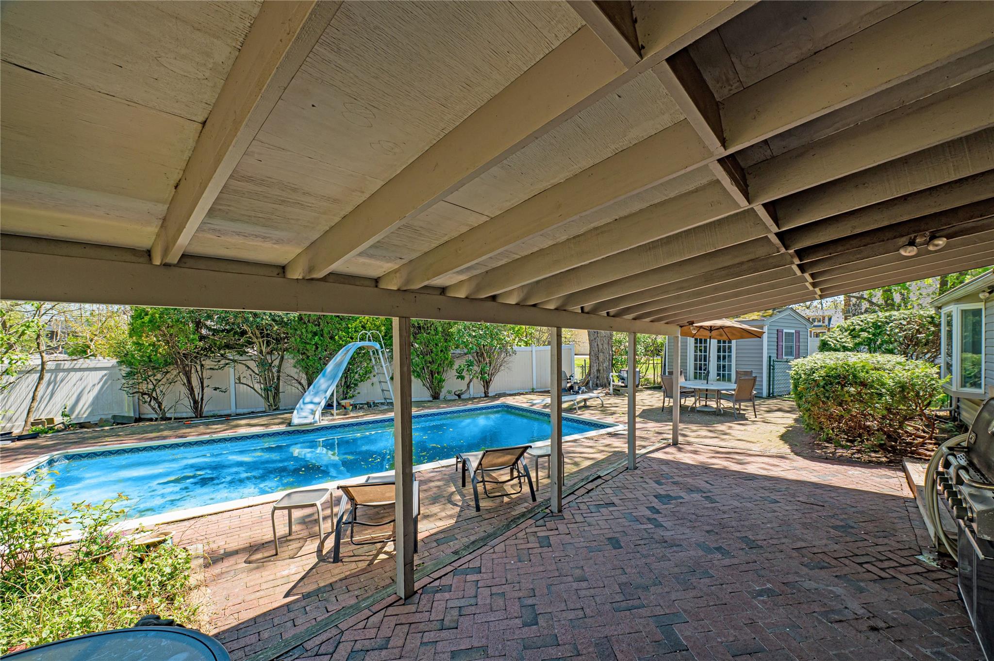 23 Algonquin Lane, Commack, New York image 16