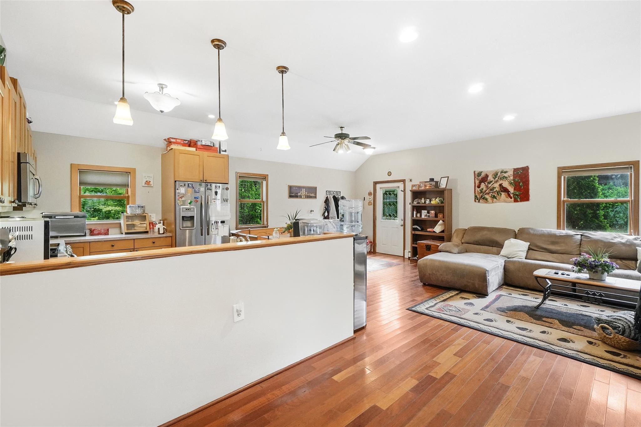 154 Longfellow Drive, Carmel, New York image 3