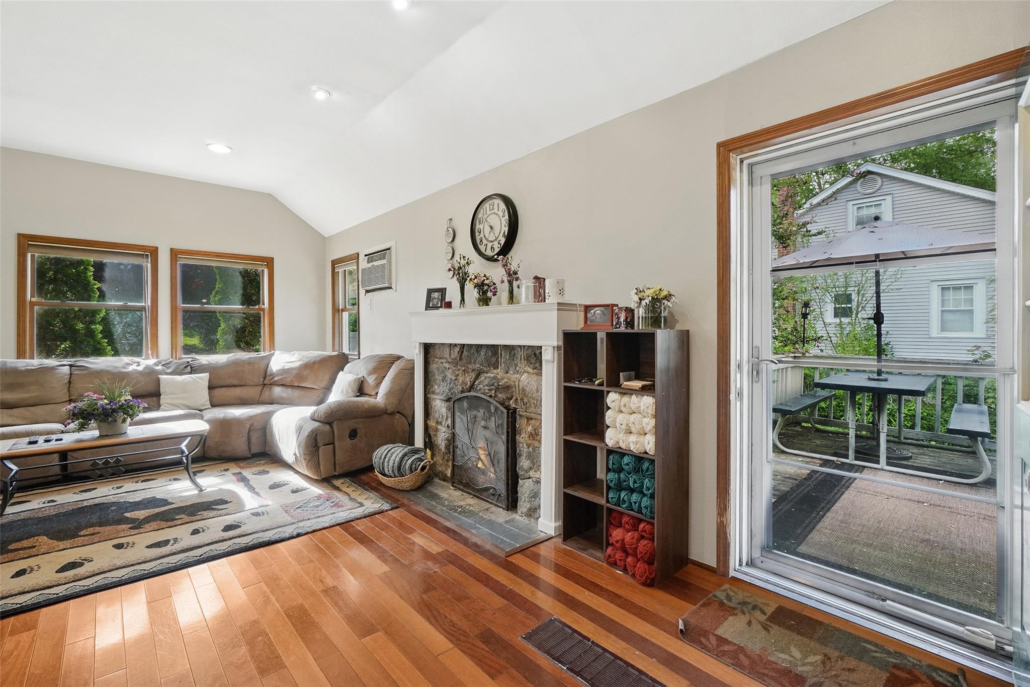 154 Longfellow Drive, Carmel, New York image 10