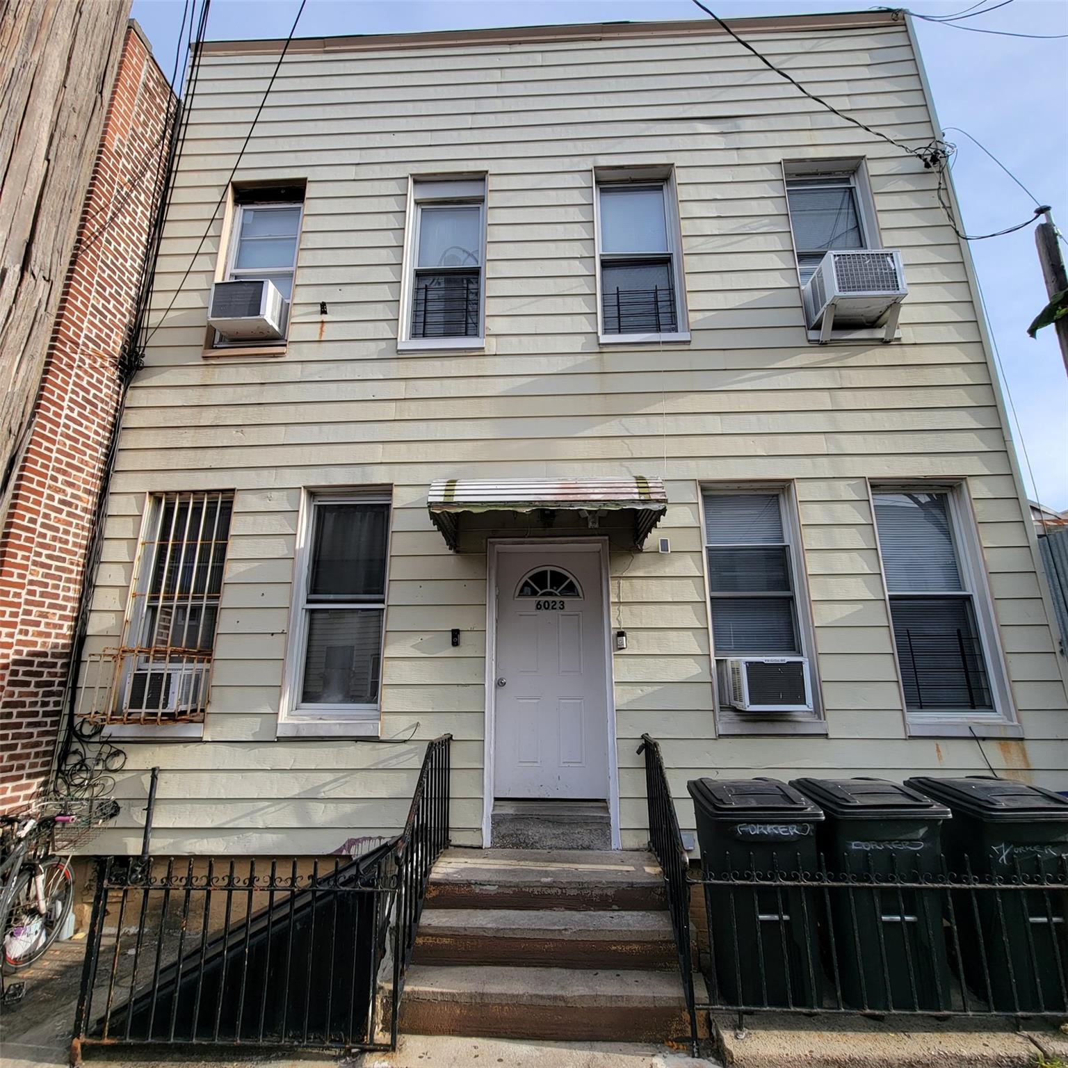 54th Place, Maspeth, Queens, NY - 8 Bedrooms  
4 Bathrooms - 