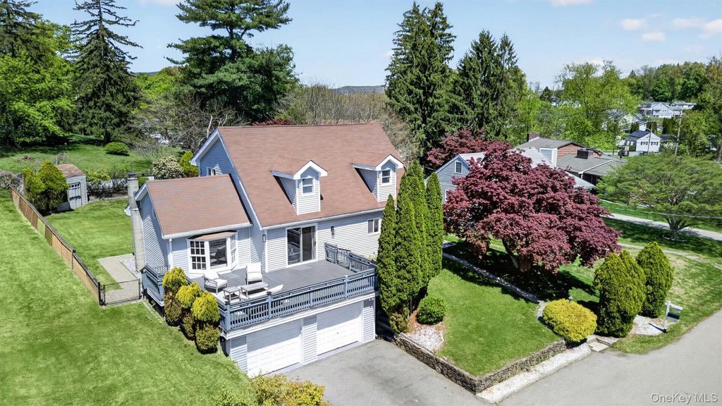 Photo of 5 Arlington Court, Montrose, NY 10548 (MLS # 994605)