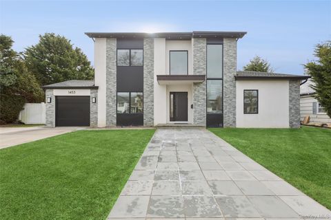 Homes For Sale - 1453 Park Street<br/> Atlantic Beach, NY 11509