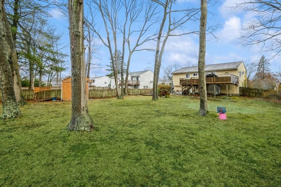 75 Harvest Lane, West Islip, New York image 8