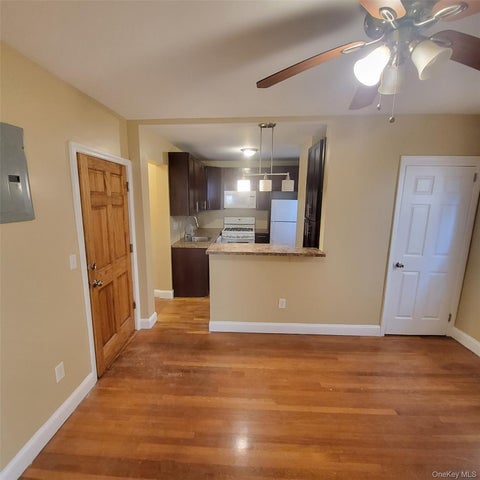 Apartment For Rent - 607 S 5th Avenue #2ND FLR DUPLEX<br/> Mount Vernon, NY 10550