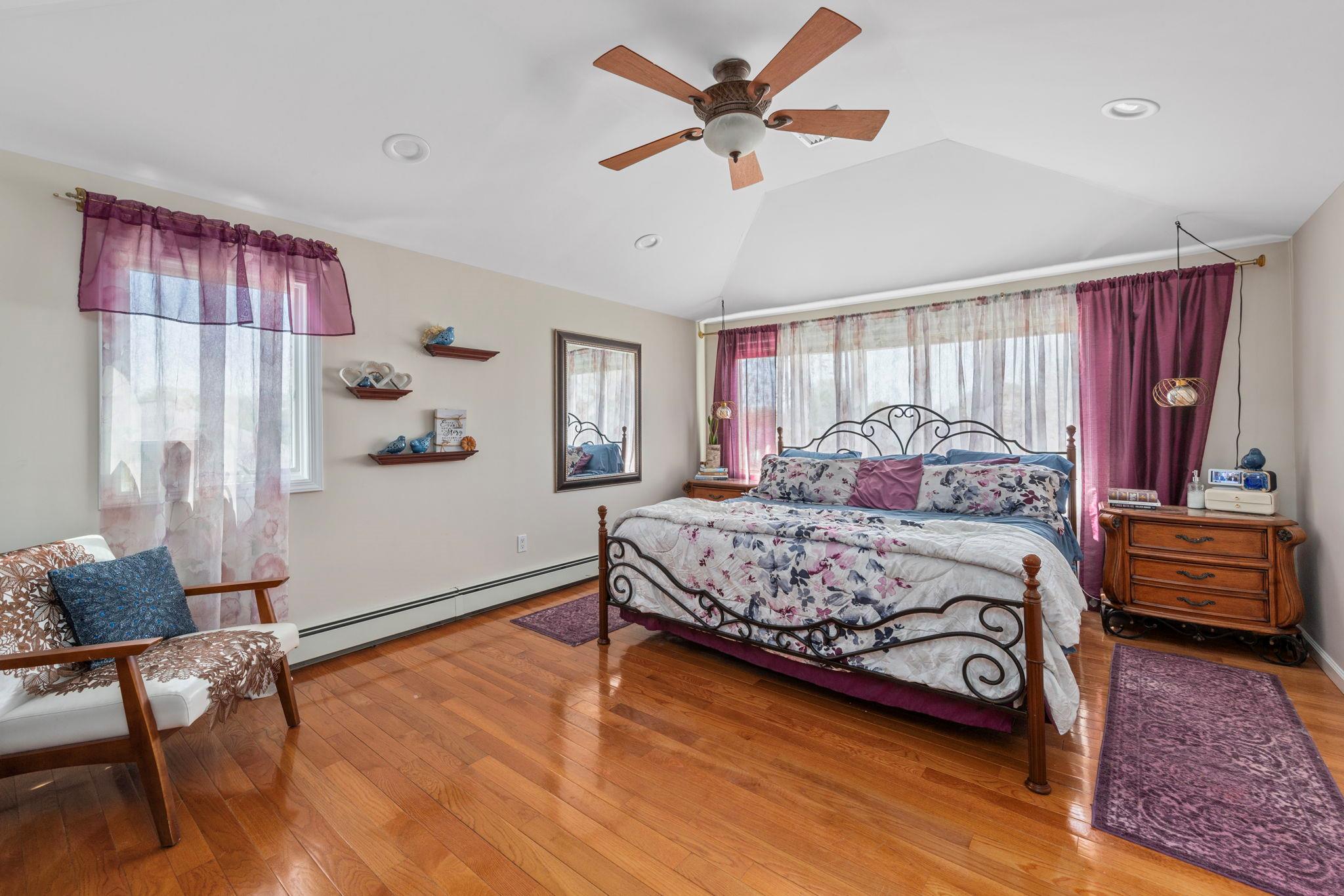 3585 Centerview Avenue, Wantagh, New York image 15