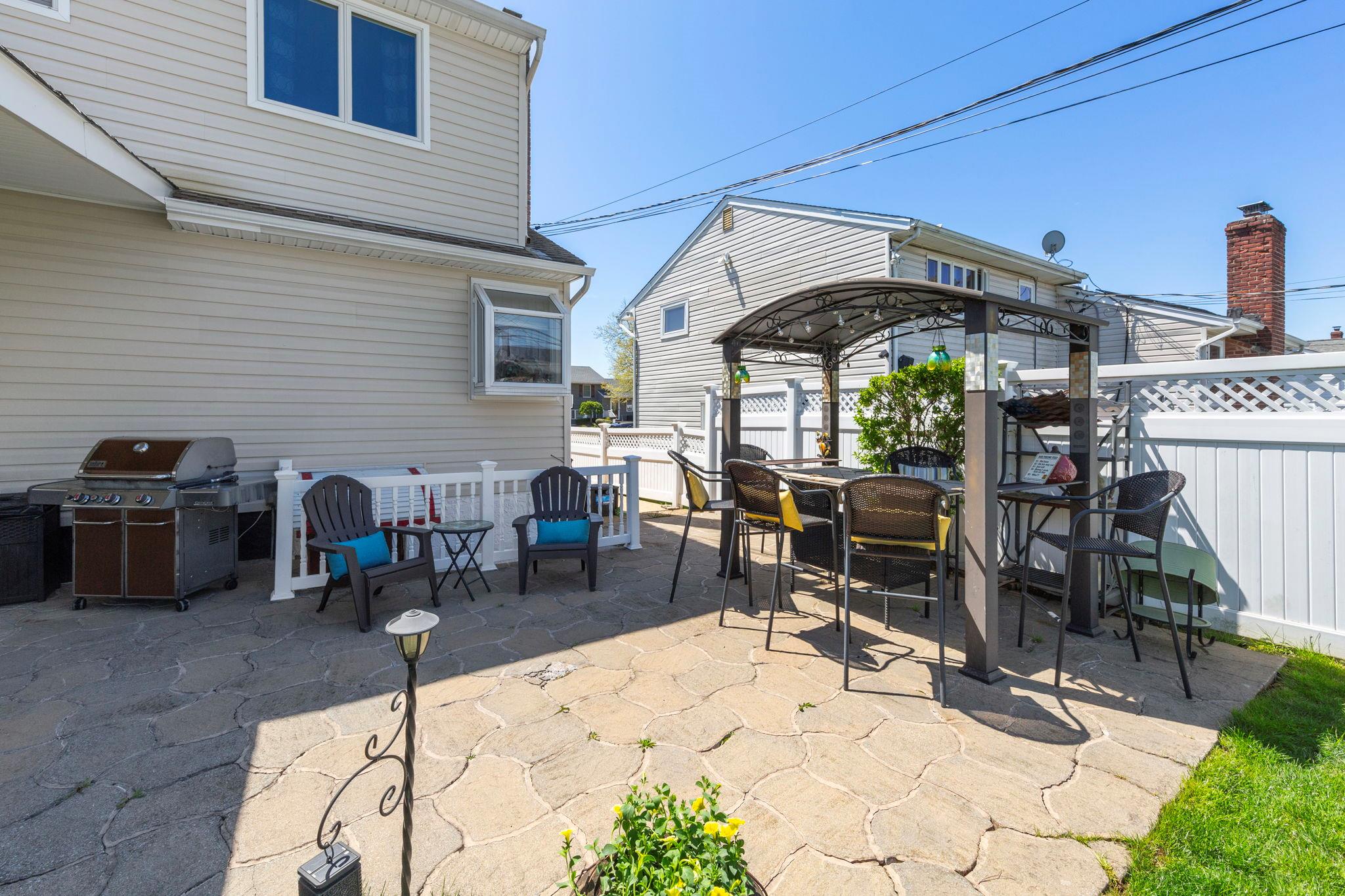 3585 Centerview Avenue, Wantagh, New York image 29