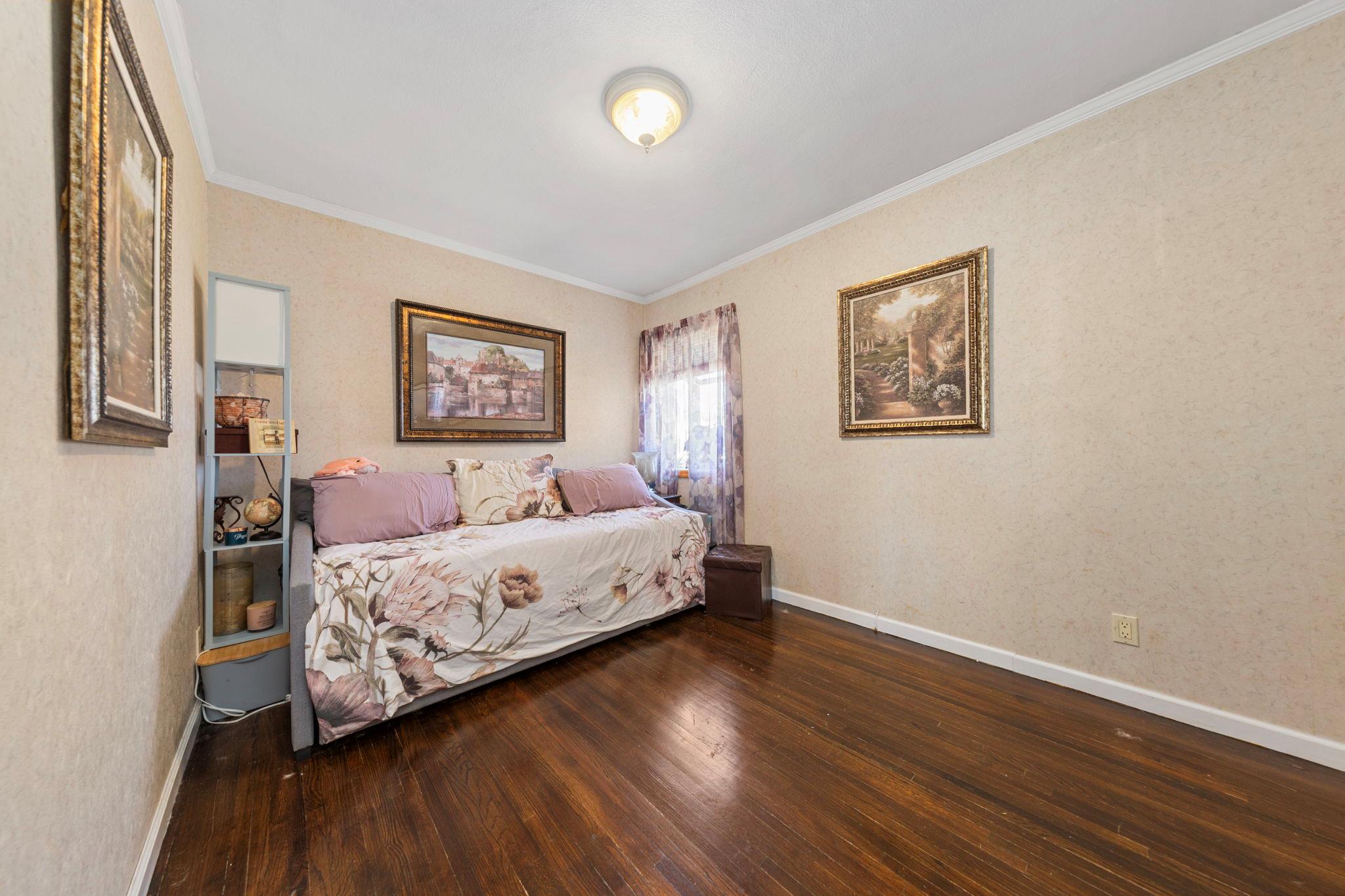 3585 Centerview Avenue, Wantagh, New York image 13