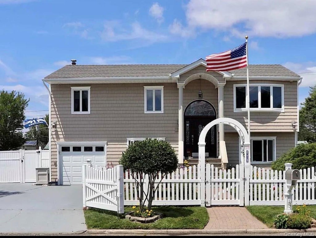 Photo of 75 Jewel Street, Brentwood, NY 11717 (MLS # 1055893)