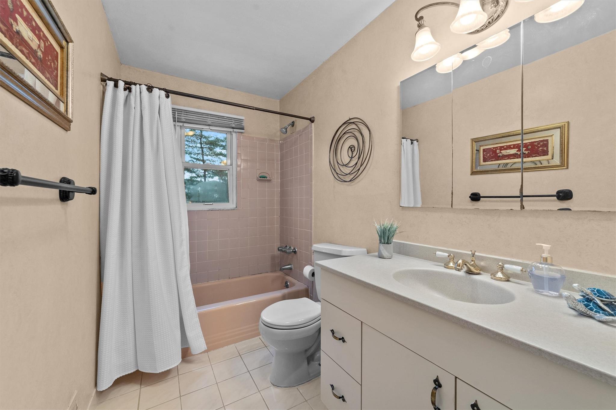 130 Parkview Road, Elmsford, Florida image 26
