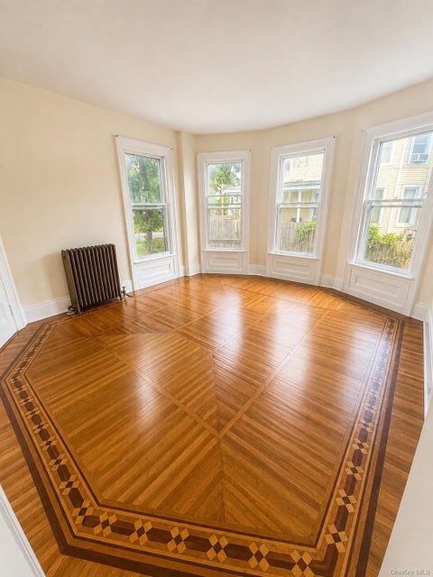 Photo of 33 Virginia AVE, Poughkeepsie, NY 12601 (MLS # 1046816)