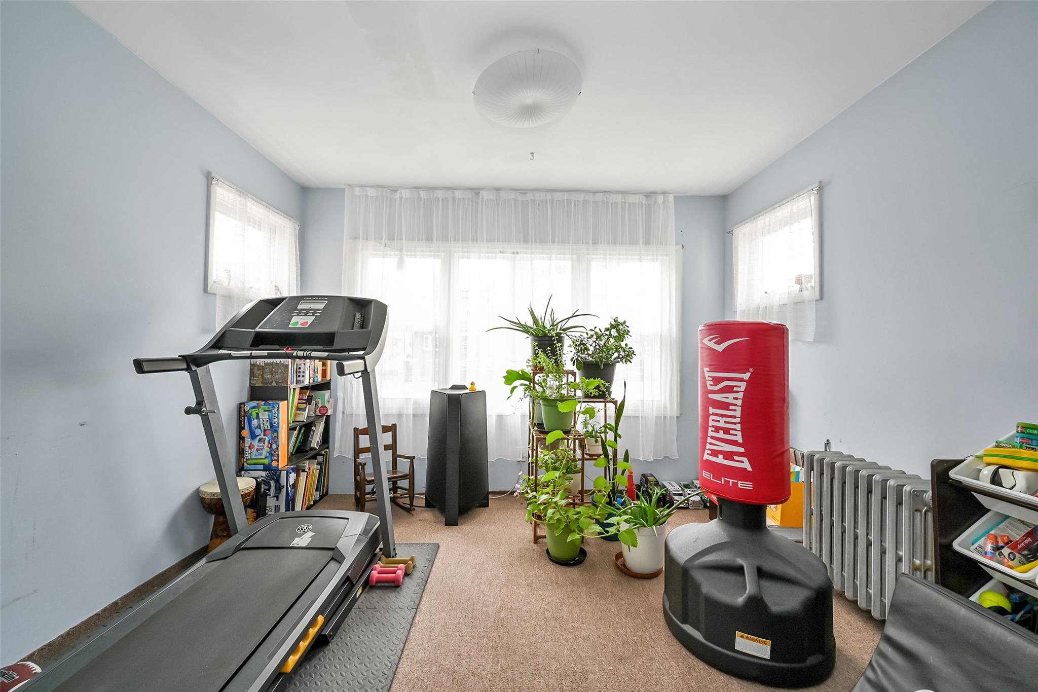 92-05 Springfield Boulevard, Queens Village, New York image 4