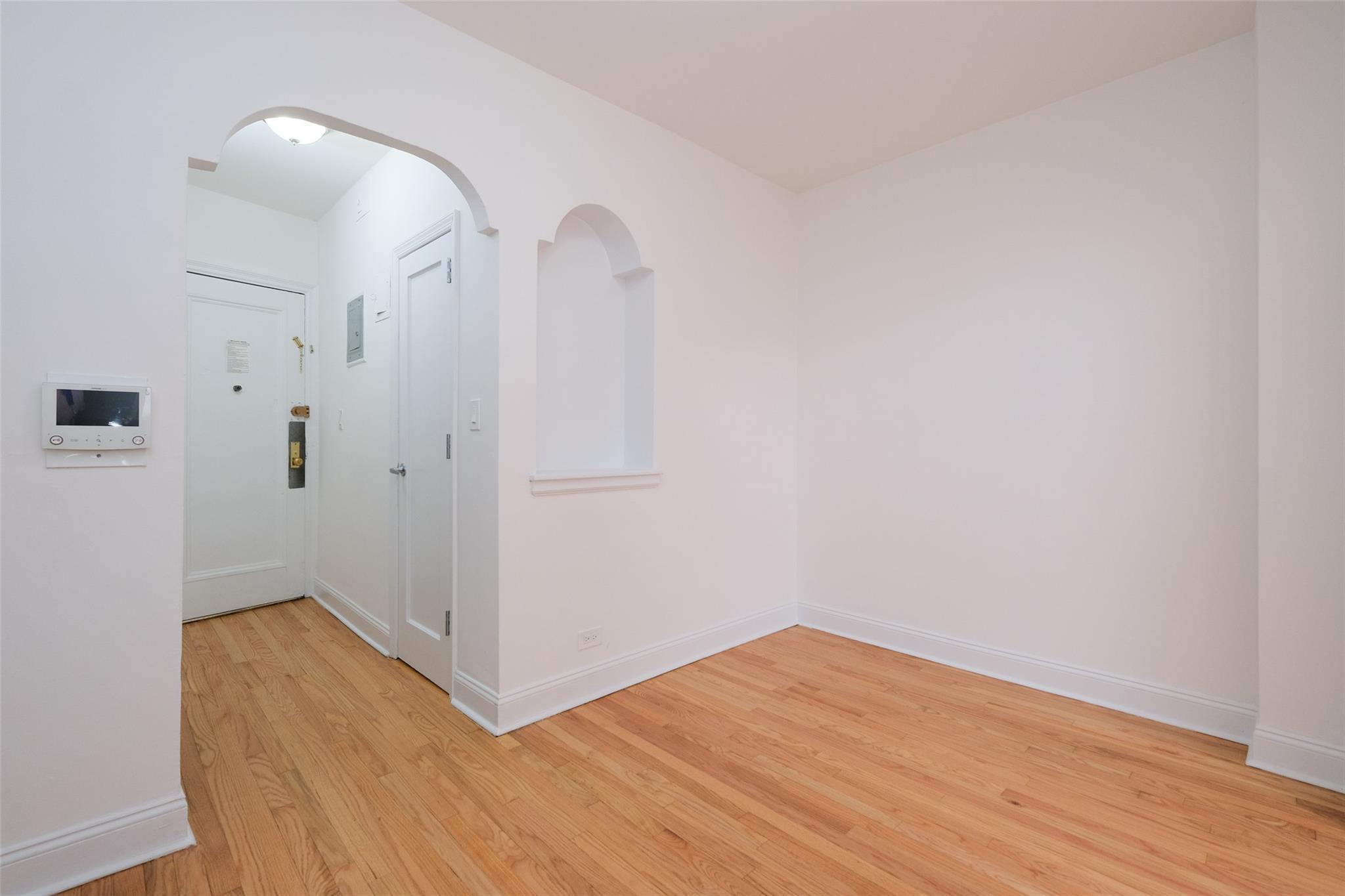 340 E Mosholu Parkway #1-A, Bronx, New York image 2