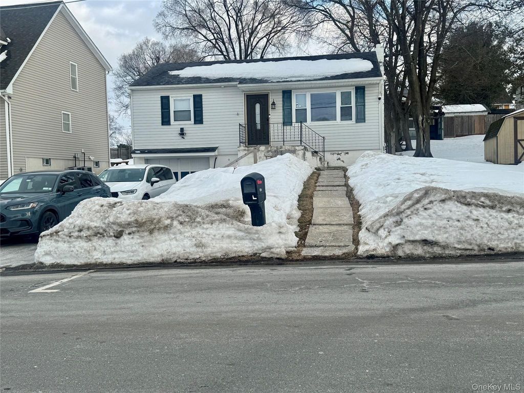 Photo of 109 Watkins Avenue, Middletown, NY 10940 (MLS # 962056)