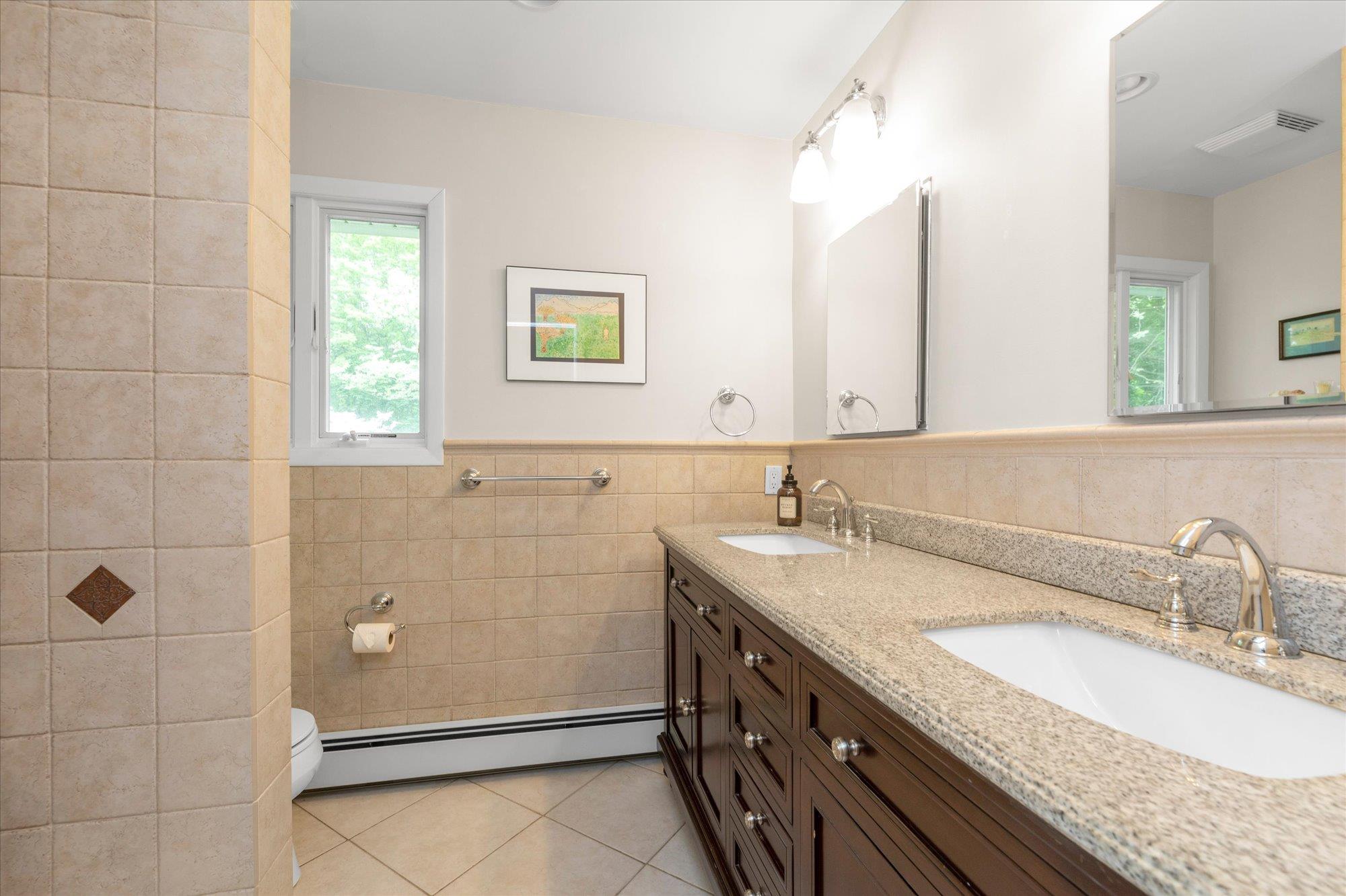 17 Bramble Lane, Melville, New York image 17