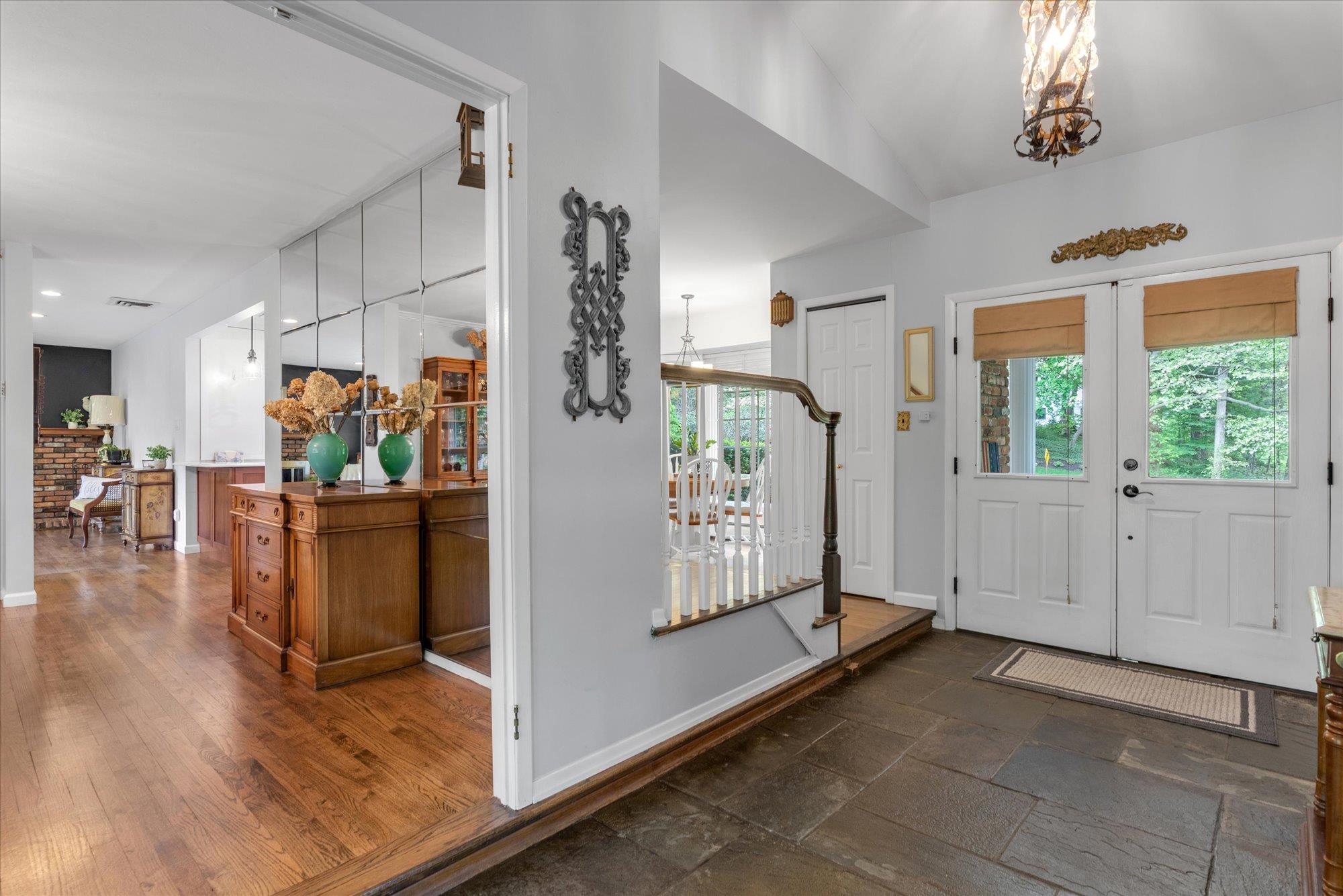 17 Bramble Lane, Melville, New York image 18
