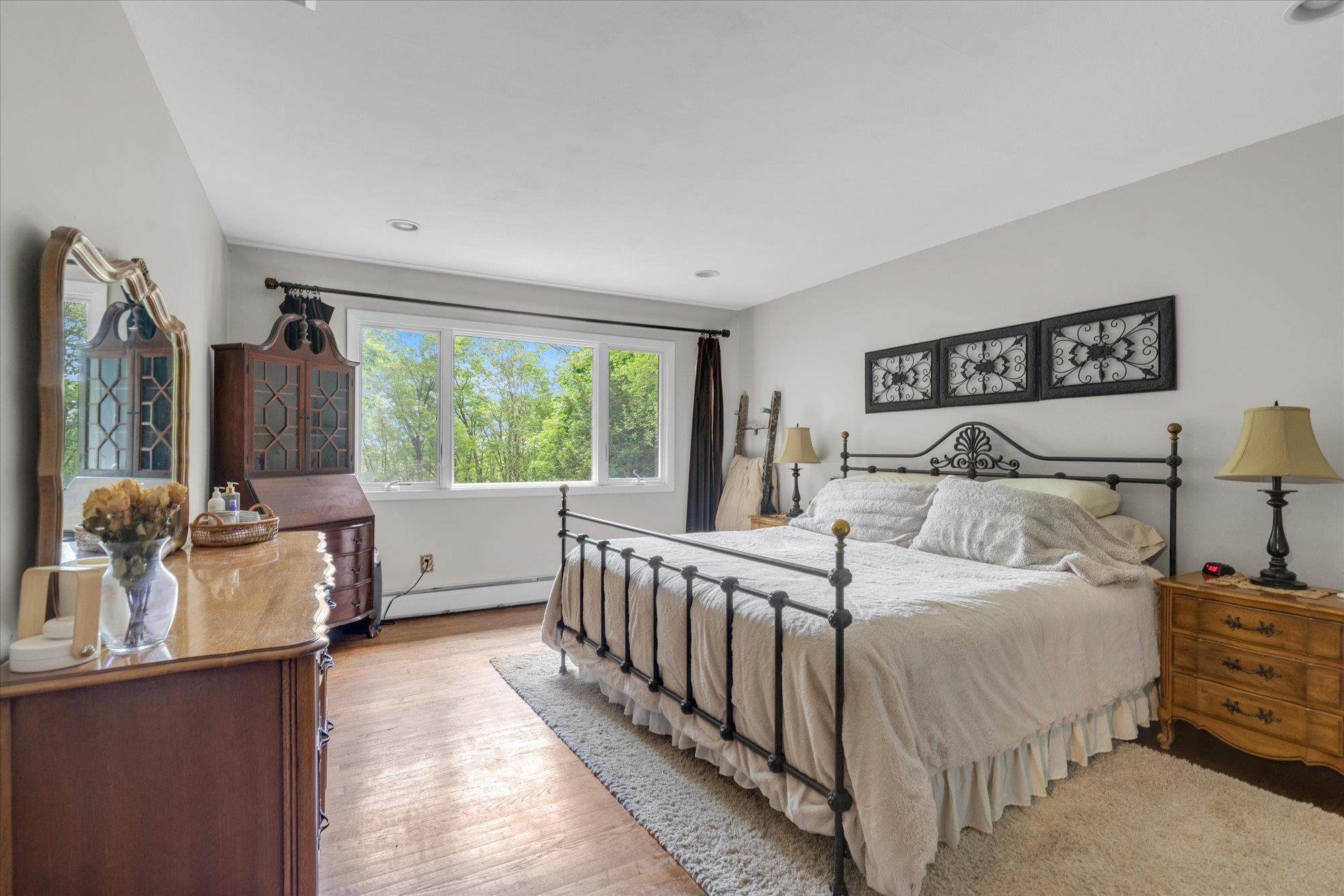 17 Bramble Lane, Melville, New York image 12