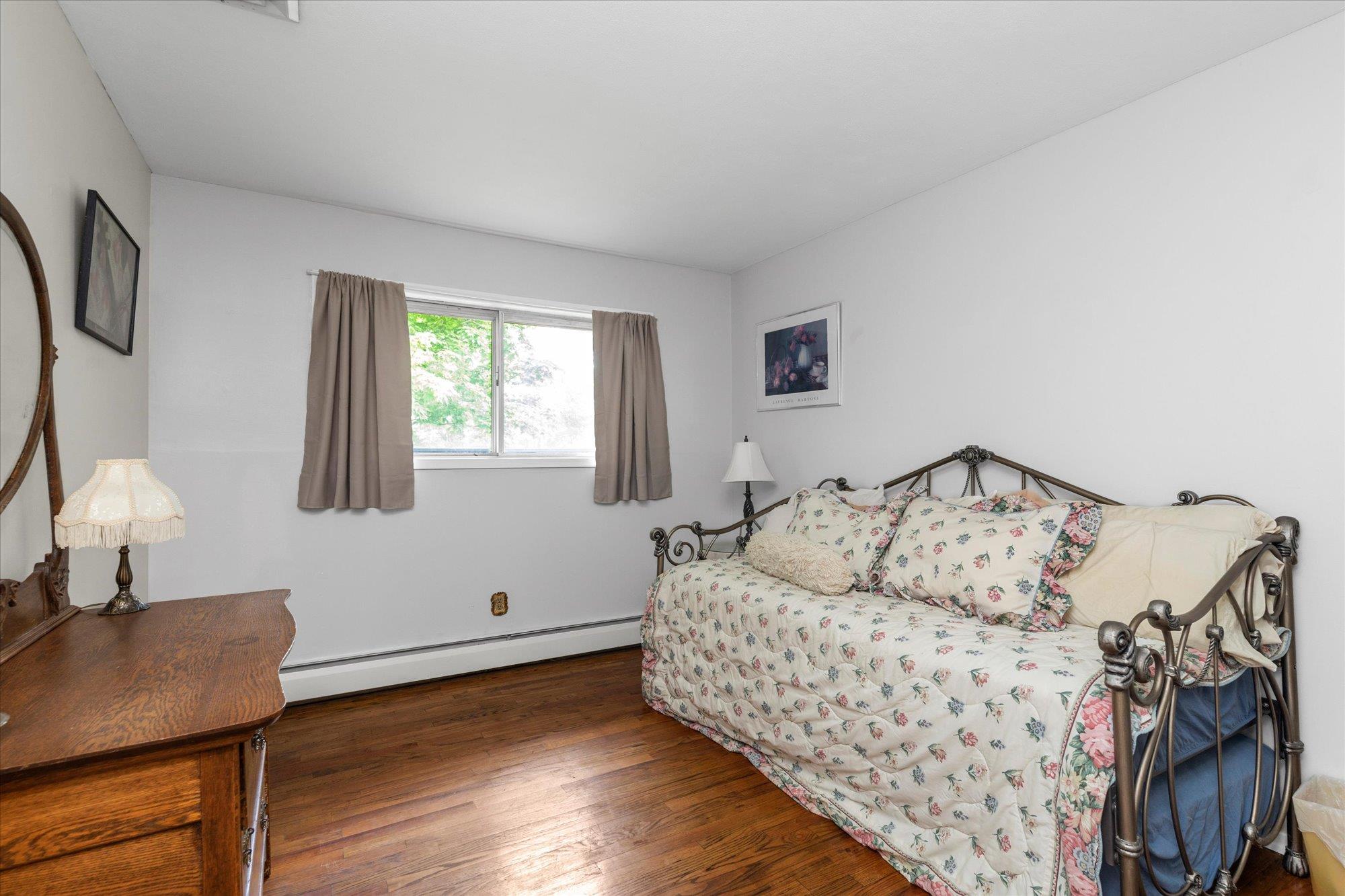 17 Bramble Lane, Melville, New York image 15