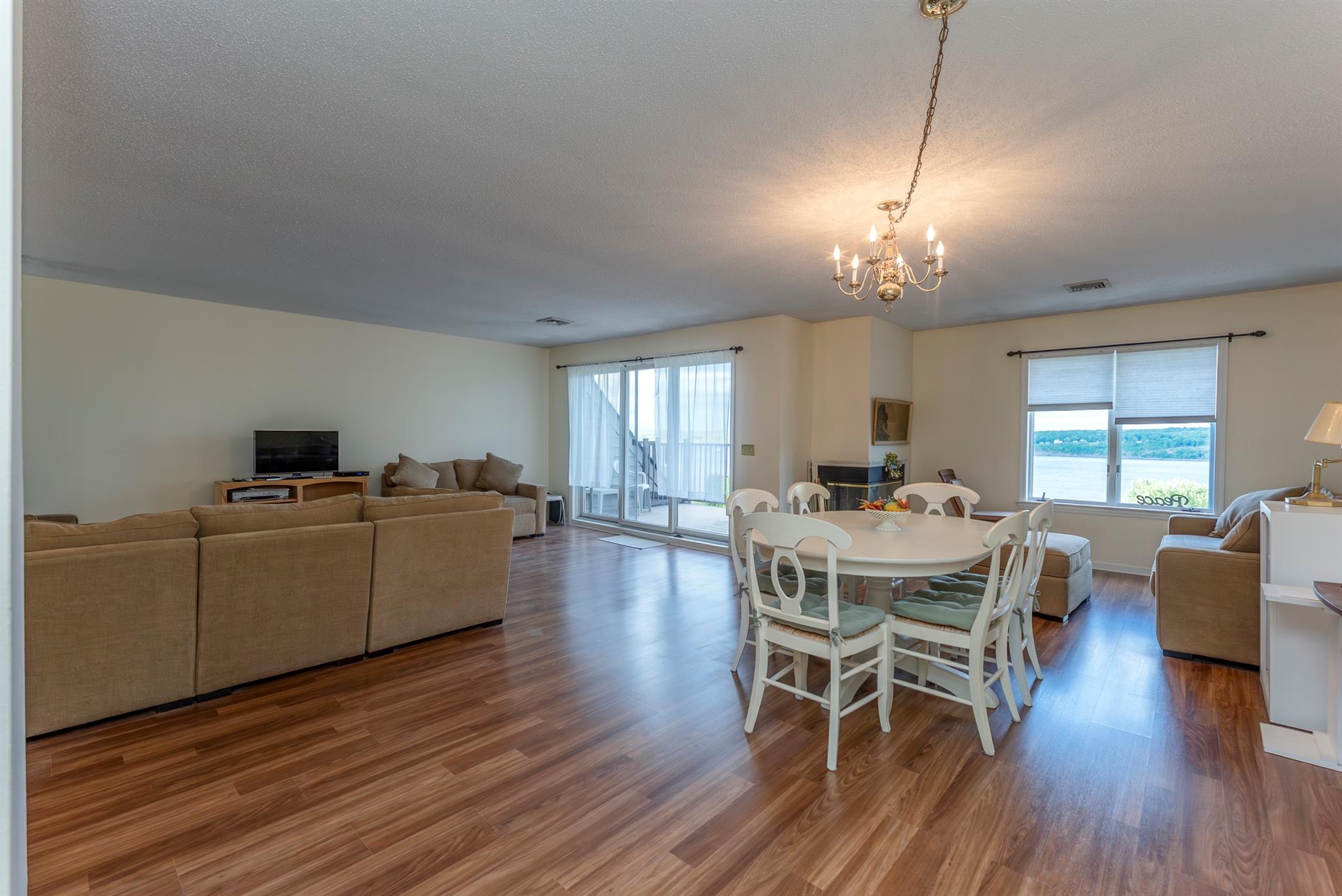 17 Riverview, Port Ewen, New York image 15