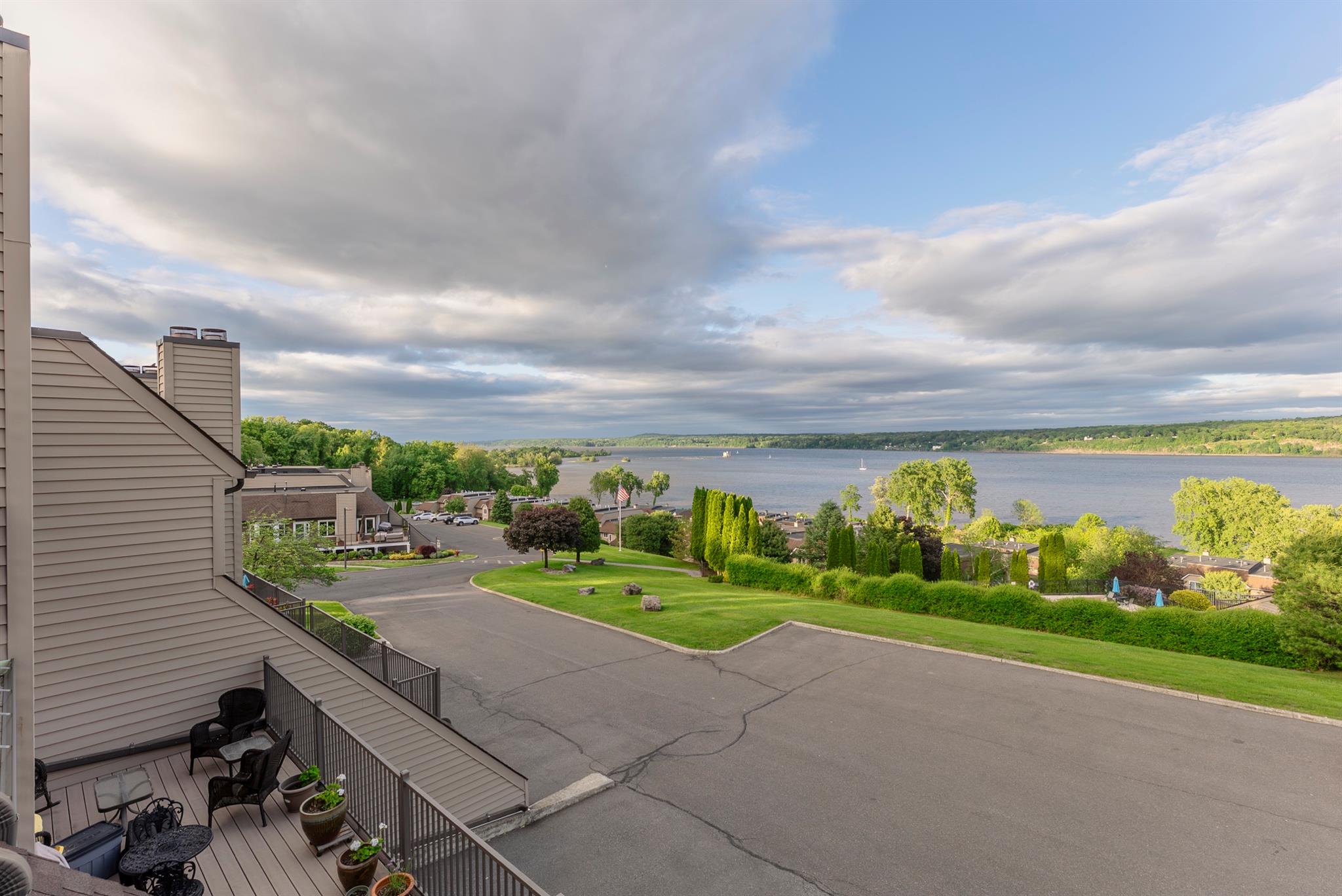 17 Riverview, Port Ewen, New York image 6