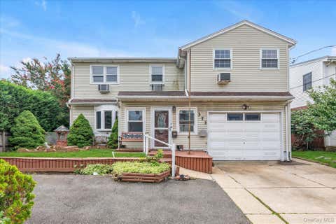 Homes For Sale - 373 Argyle Road<br/> Cedarhurst, NY 11516