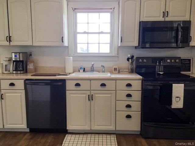 220 Wilbur Boulevard