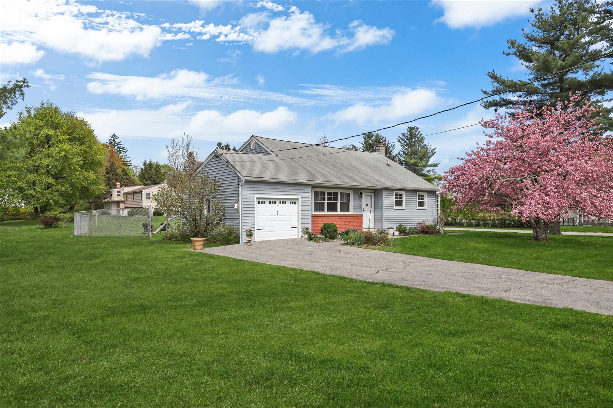 2788 Hedge Street, Yorktown Heights, New York image 20