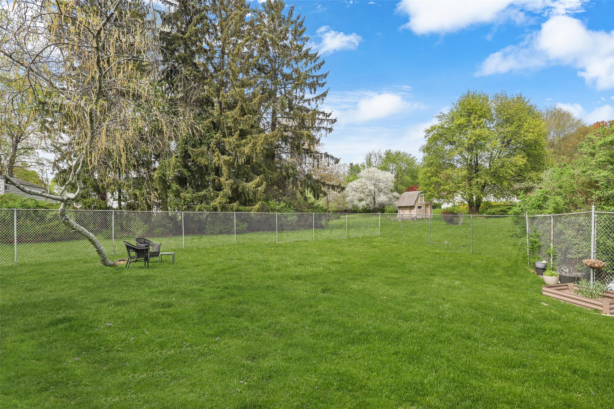 2788 Hedge Street, Yorktown Heights, New York image 19