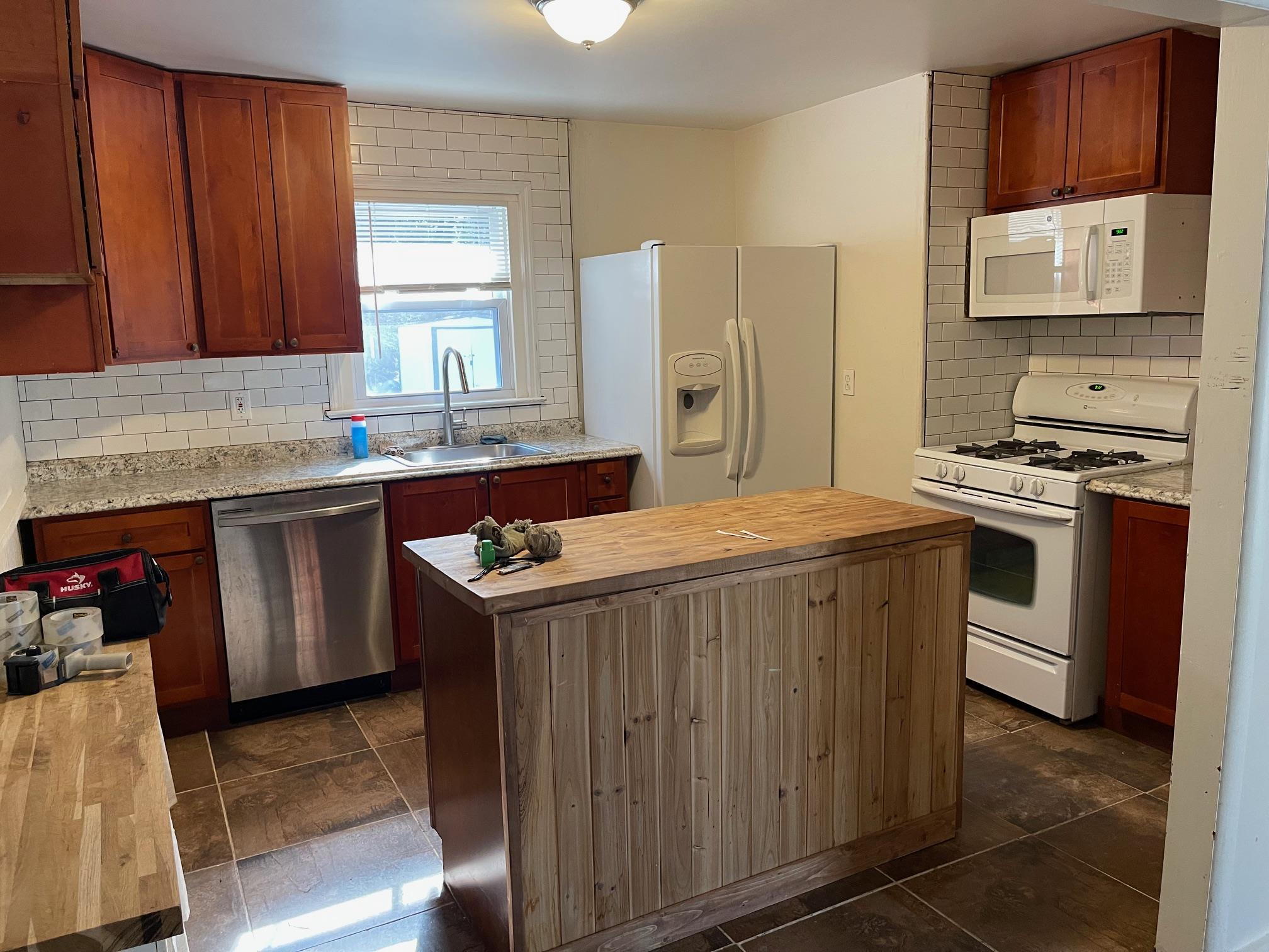 66 Park Rd, Highland, New York image 2
