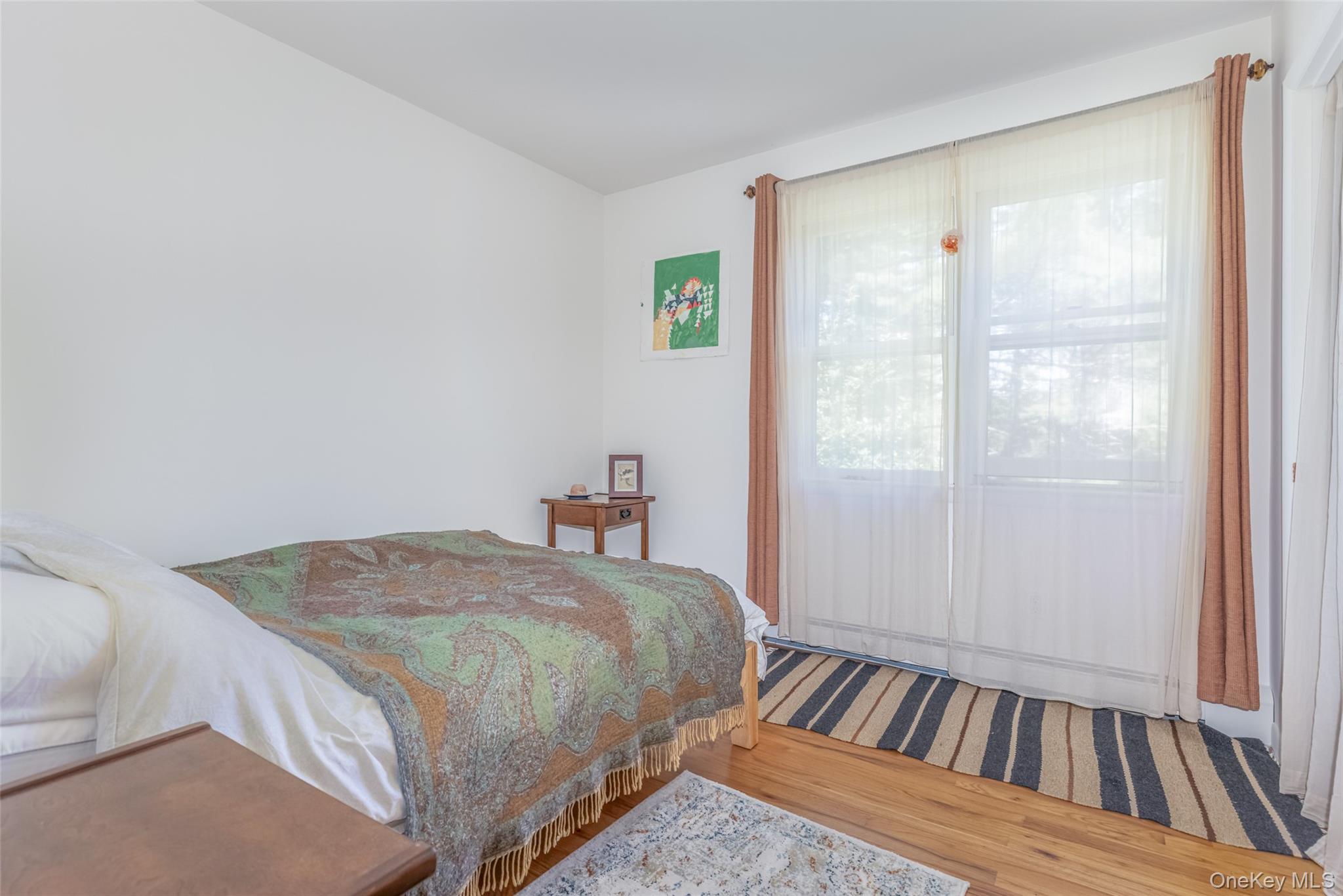 Rhinebeck, New York 12572, United States, 3 Bedrooms Bedrooms, ,2 BathroomsBathrooms,Residential,Active,220657